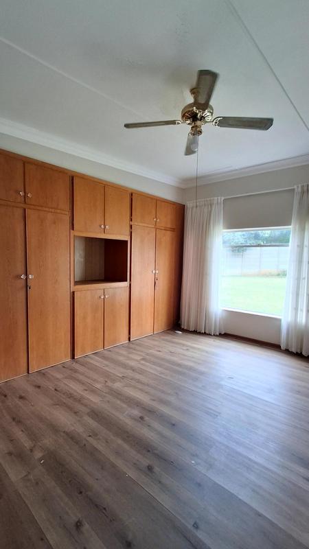 5 Bedroom Property for Sale in Meyerhof Free State